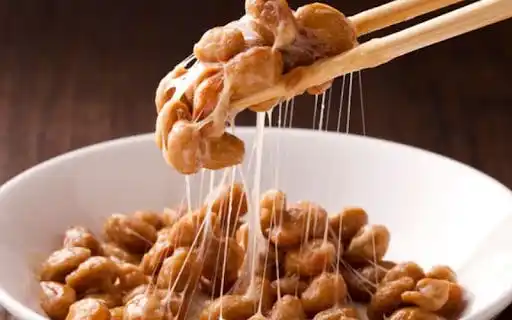 зеленчук, лепкави бобови, петай